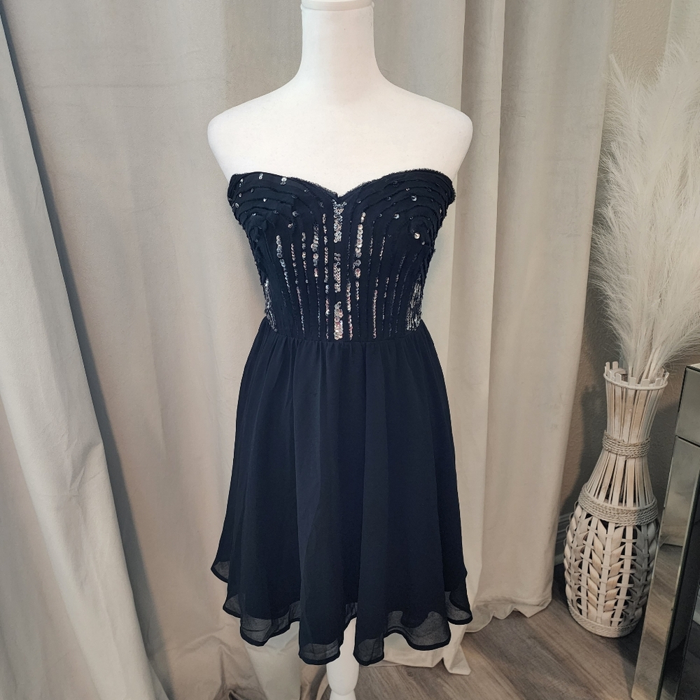 Victoria's Secret Black And Silver Sequin Sweetheart Mini Dress